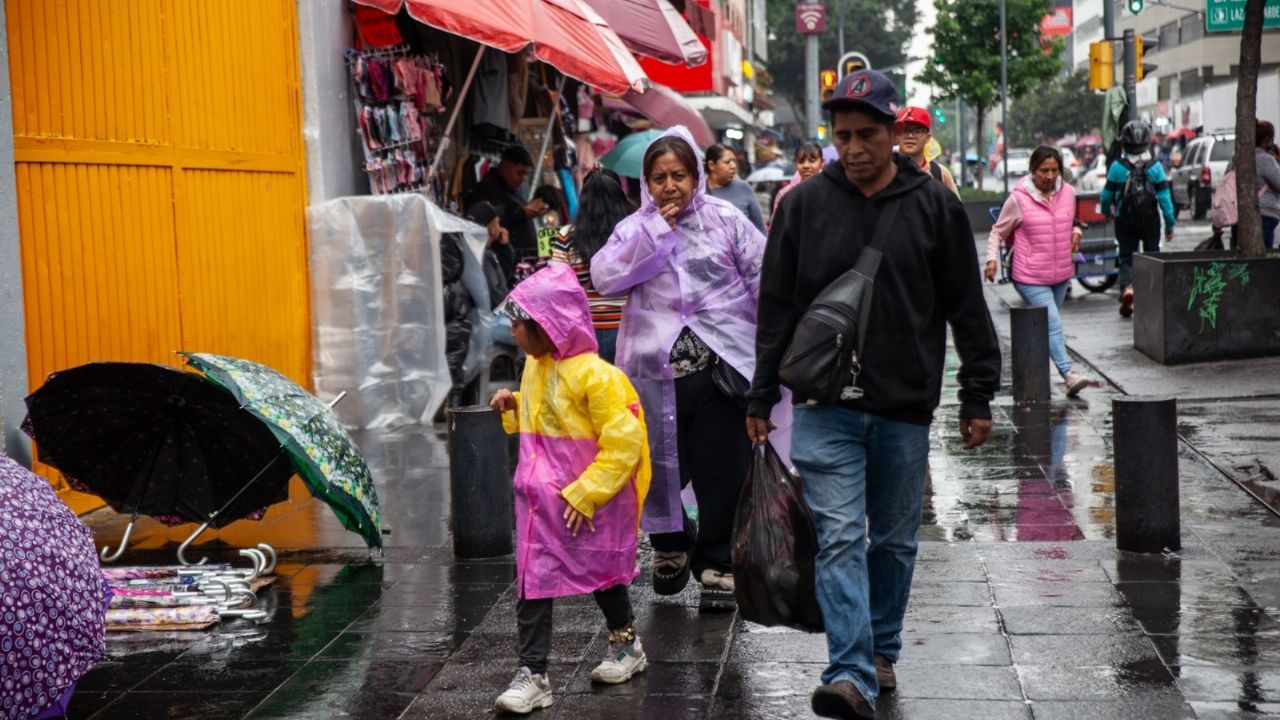 Activan alerta naranja por fuertes vientos en Iztapalapa