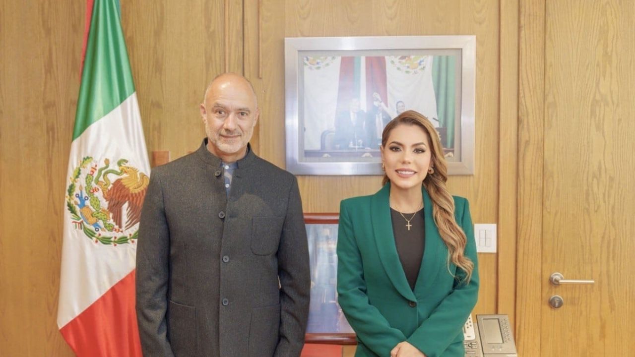 Evelyn Salgado gestiona con SICT más proyectos carreteros para Guerrero