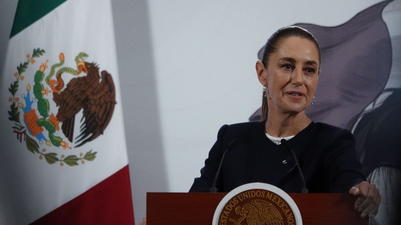 Claudia Sheinbaum felicita a Renata Zarazúa y a Sergio “Checo” Pérez